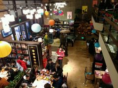 -第三空间·趣味桌游·轰趴.室内CS.剧本杀(大武汉1911店)