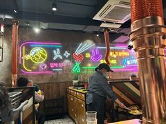 -香猪坊韩国烤肉专属门店(魏公村店)