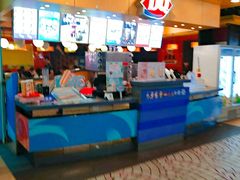 -DQ·蛋糕·冰淇淋(新玛特分店)