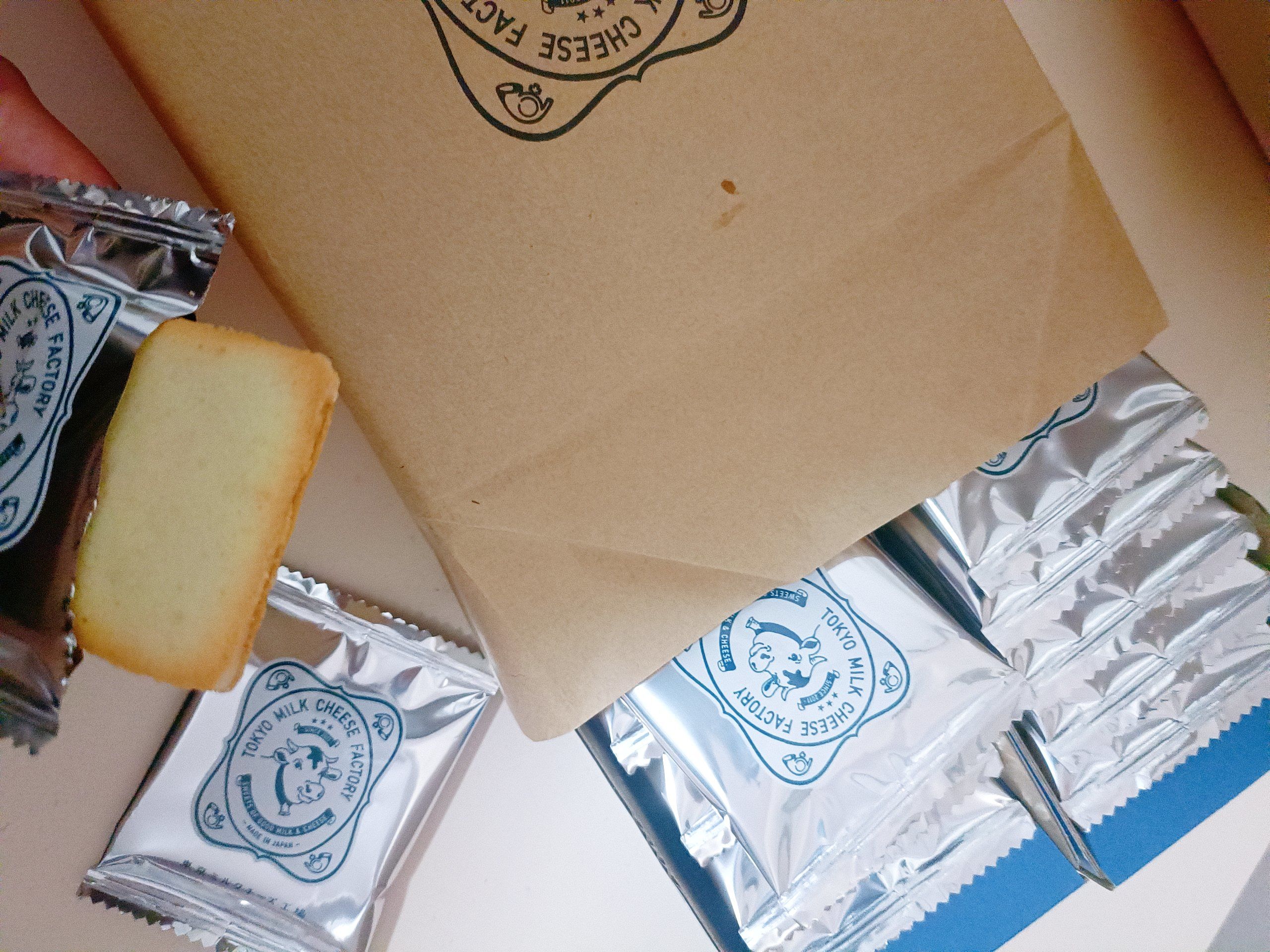 免税店买的东京牛奶芝士