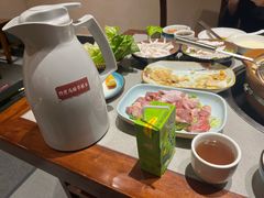 -四点金粥底火锅(沂州里店)
