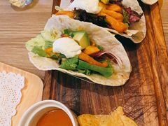 -J·one Bistro吉萬酒厨·牛排