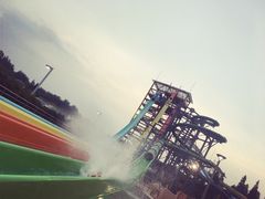 -热带风暴水上乐园(新镇路)