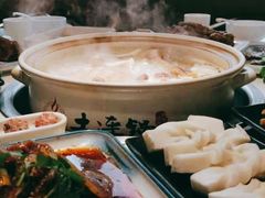 -土连锅·现熬养生汤锅(梁家巷店)