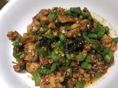 青椒爆炒牛蛙-味上湘菜馆(岳麓山店)