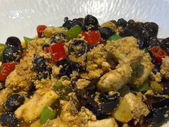 鱼籽-舟山海鲜·江浙菜(银沙路店)
