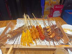 -聚串门儿·东北烧烤(信义坊店)