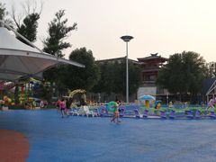 -沈阳龙润夏宫温泉水乐园