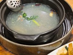 -濠轩阁特色生蚝火锅(水湾路店)