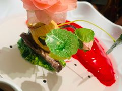 -老牌坊云南鱼豆花火锅(爱建店)