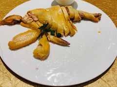 白斩鸡-梅龙镇酒家(南京西路总店)