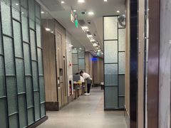 -海底捞火锅(高新万达广场店)