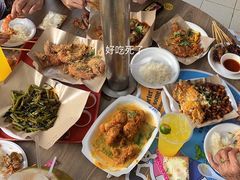 -东海岸人工湖美食村