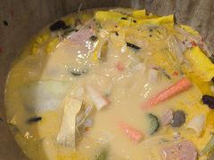 -云中鱼蒸汽石锅鱼(川沙百联店)