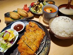 -越光米贩精致料理餐厅(金鹰店)