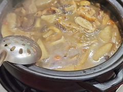 -菌之家·专业纯野生菌火锅·特色炒菌