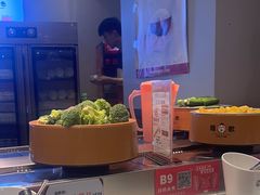 -龍歌自助小火锅(市北CBD万达店)