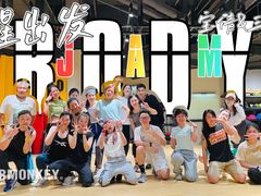 -超级猩猩健身·私教(上海体育场店)