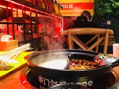 -串门邻居串串火锅(云南南路店)