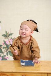 -哈尼Honey baby 儿童摄影(立丰国际公寓店)