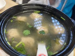 -闫家驴肉老店(华电一校店)