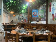 大堂-三里屯土灶炖公鸡地锅鸡(江东店)