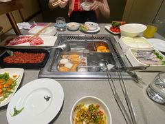 -海底捞火锅(旭辉MALL店)
