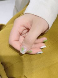 -吉吉靓甲美睫