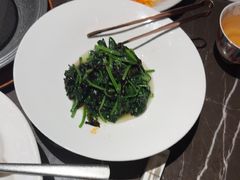 -海派悦庭·海胆烧麦·新融合菜(凯德广场店)