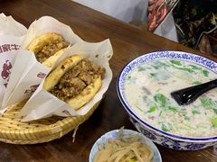 羊杂汤-穆得·老周家牛肉烧饼(普利街店)