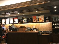 -星巴克(武汉欧利新天地店)