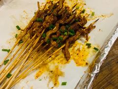 猪鼻筋-蜀签寻宜宾烧烤·精酿