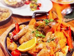 -米德维奇俄式西餐厅(西六道街店)