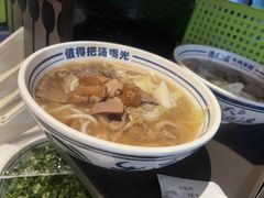 -鑫花溪牛肉米粉(东环大润发店)