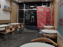 -华莱士·全鸡汉堡(五号路店)