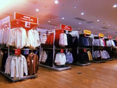 -优衣库(天津鲁能城购物中心店)