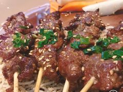 -Cau Go Vietnamese Cuisine