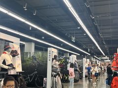 -迪卡侬(越秀公园店)