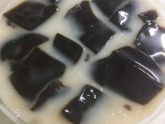 -丽丽三鲜螺蛳粉(田林路店)