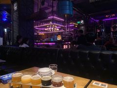 -爱啤精酿·民谣酒馆(滨江店)