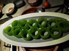 -尚尚仙·酸汤猪手·猪肚鸡火锅(华联万柳购物中心店)