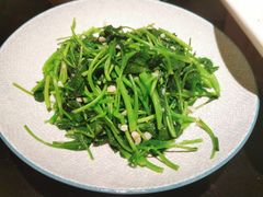 蒜香红薯梗-老头儿油爆虾·知味杭州(爱琴海购物中心)
