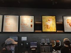 -星巴克臻选(莘庄仲盛店)