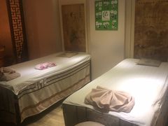 -汤泉良子.足疗按摩.SPA(中关村店)