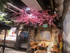 -城墙拐拐火锅(三峡广场黑金冠店)