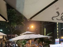 -何师烧烤·香辣蟹·川菜·30年老品牌(太古里旗舰店)