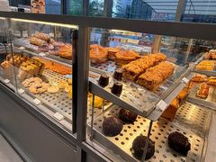 -好利来(上海虹桥新天地Lab主题店)