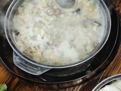 -侠成水上农庄(工业大道店)