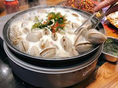一锅鲜贝-烧货·活海鲜炭烧(湖滨商业街店)