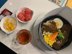 -汤姆家的牛排意面披萨(融创茂店)
